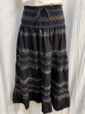 Boho Design Lapis tiered Denim maxi skirt Size Small